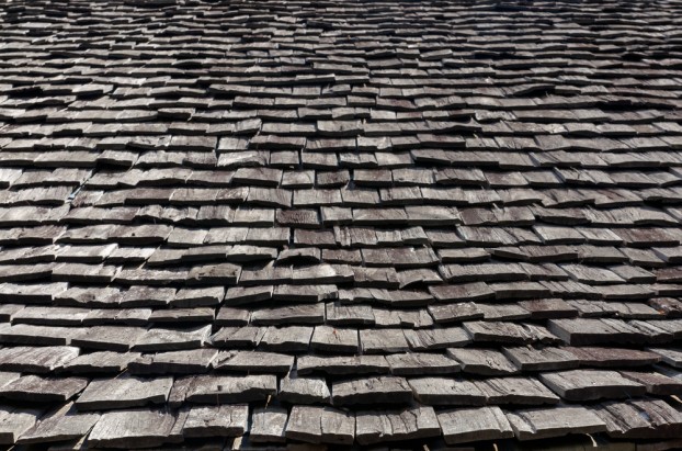 The Pros and Cons Of Having A Wooden Roof
