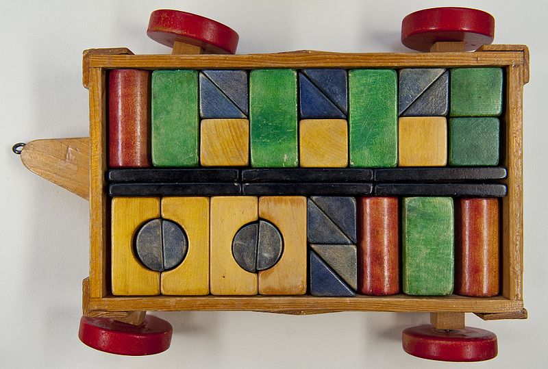 Gadgets Or Traditional Toys For Small Children This Christmas?