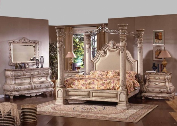 A Couple Of Choices To Make In Bedroom Sets At Furniture Stores Butler