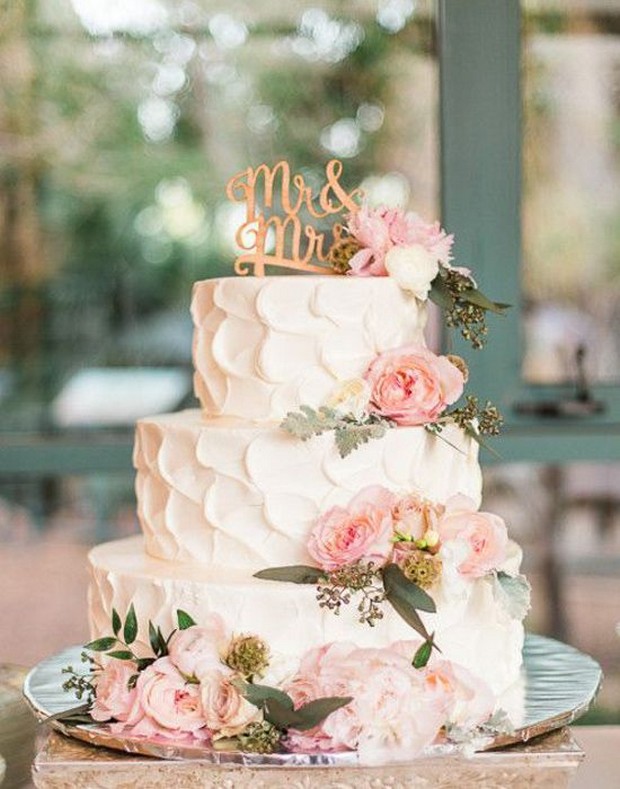 Wedding Cake Trends To Wow Your Guests
