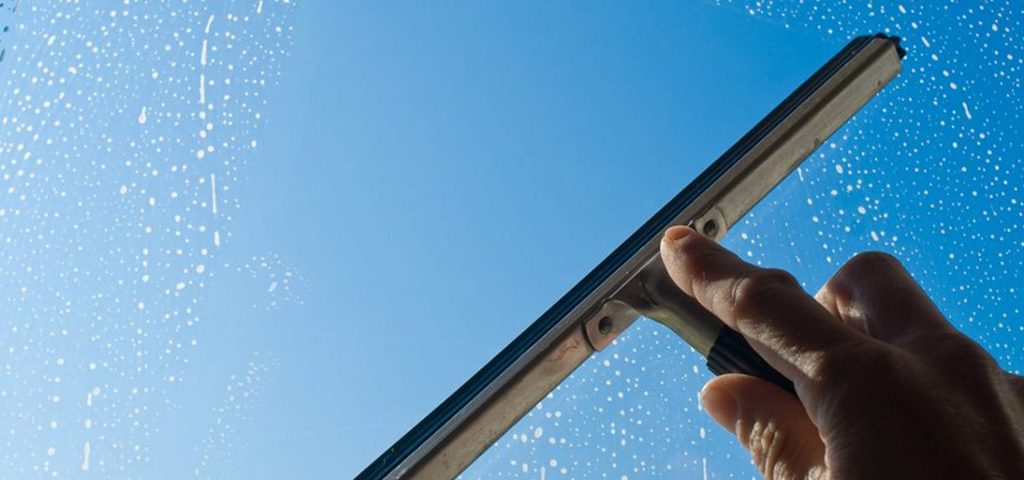 Hire The Best Window Cleaners With These Tips
