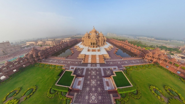 Visiting New Delhi - A Detailed Travel Guide